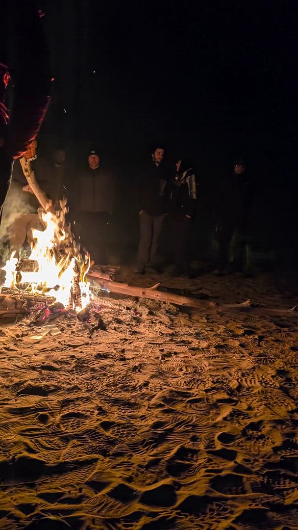 Vídeo de reseña del cliente sobre Circuito de 3 días al desierto de Merzouga - campamento de lujo