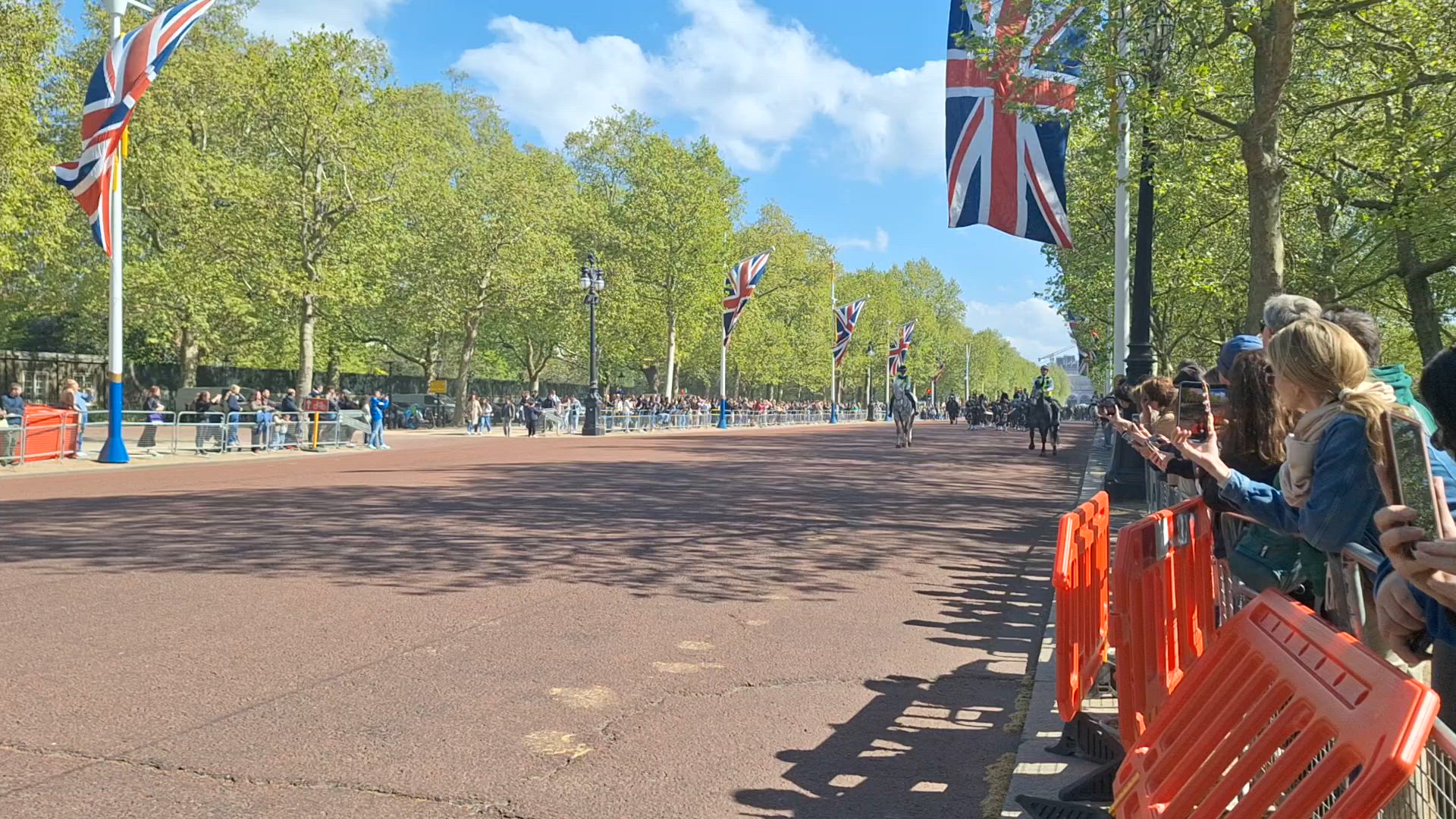 Paris, Londres et Amsterdam customer review video