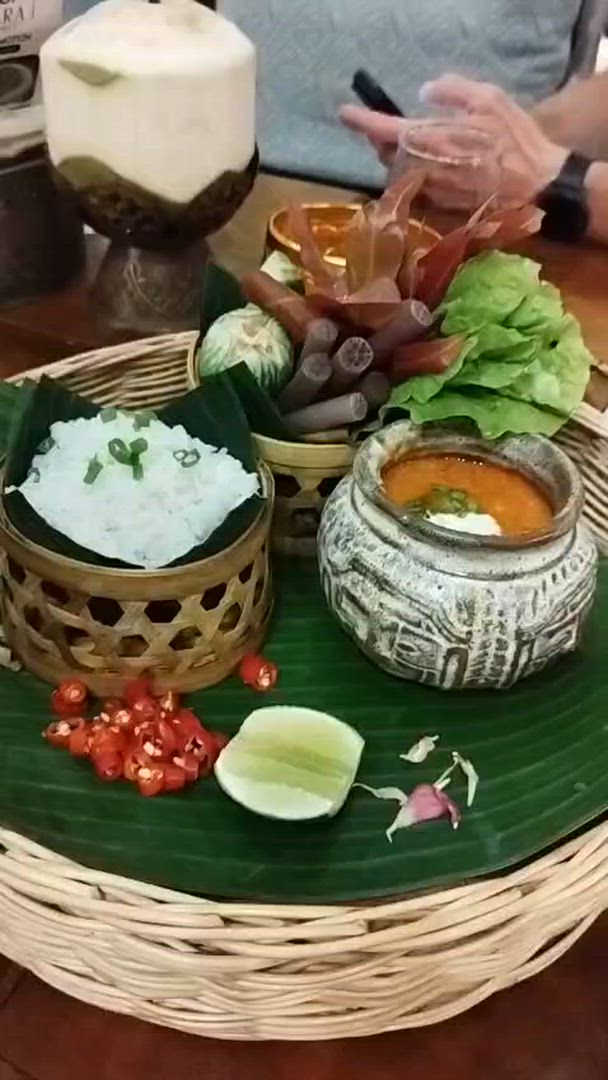 Vídeo de reseña del cliente sobre Espíritus de Vietnam, Camboya y Tailandia en 16 días