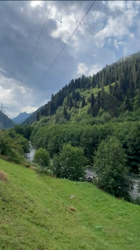 Trouvez votre circuit idéal dans la région Caucase. Nous avons 244 aventures à vous proposer dans la région Caucase. Le mois le plus apprécié pour s'y rendre est Septembre, c'est-à-dire le mois qui compte le plus grand nombre de départs.