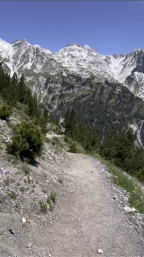 Trouvez votre circuit idéal en Albanie. Nous avons 236 aventures à vous proposer en Albanie entre une journée et 21 jours. Le mois le plus apprécié pour s'y rendre est juin, c'est-à-dire le mois qui compte le plus grand nombre de départs.