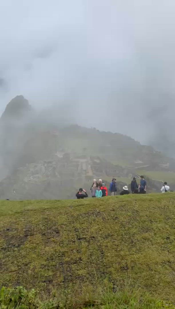 Vídeo de reseña del cliente sobre Viaje a Sudamérica en 33 días: Colombia, Perú, Bolivia, Chile, Argentina y Brasil con el Camino Inca y la Patagonia