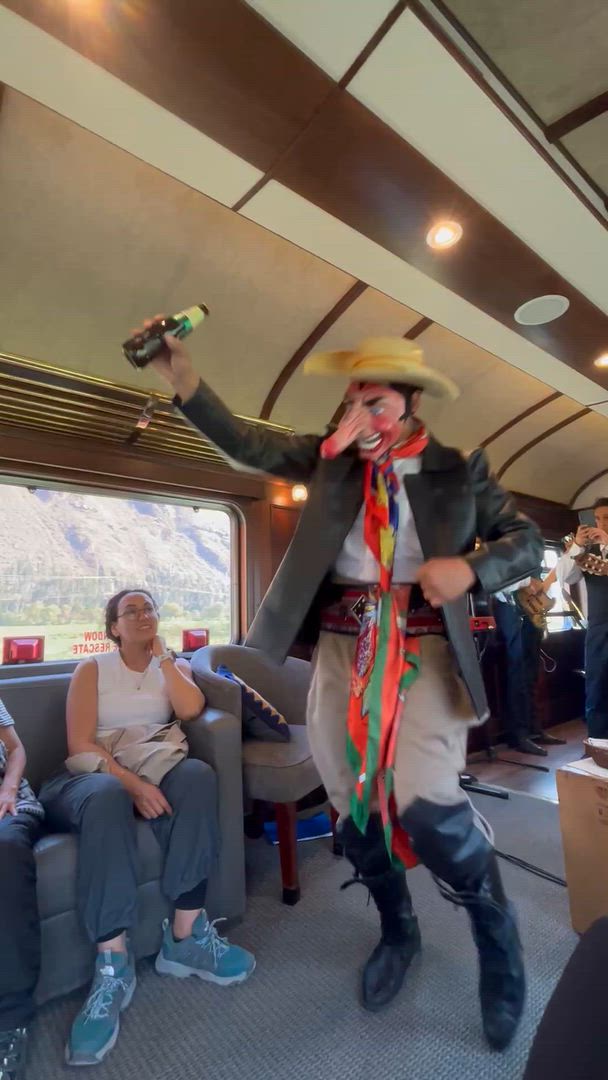 video met klantbeoordeling van Lima, Cusco, Machu Picchu & Puno - incl. binnenlandse vluchten & Vistadome trein – 8 dagen