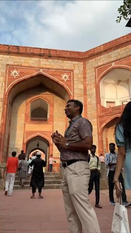 Magie von Taj Mahal & Krishna - Goldenes Dreieck mit Vrindavan Rundreise