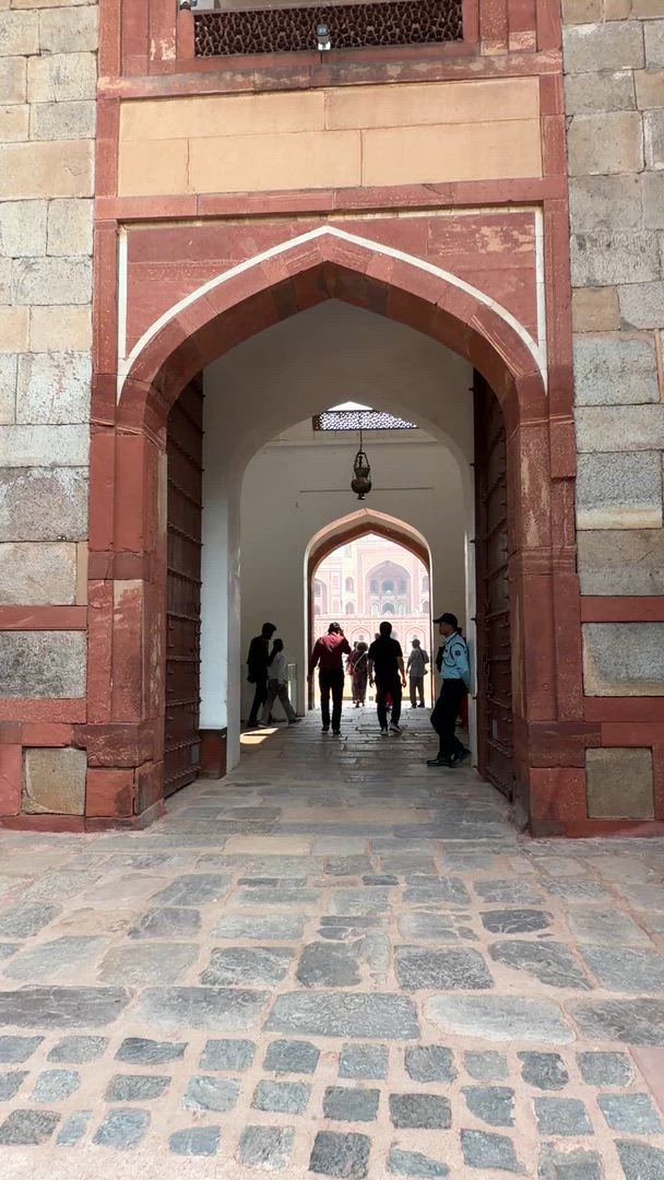 Vídeo de reseña del cliente sobre El lujoso Triángulo de Oro de la India incluido el safari de avistamiento de leopardos y amanecer en el Taj Mahal