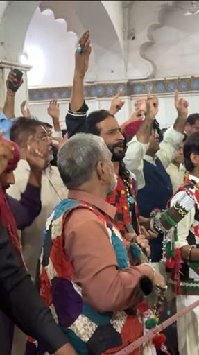 Trouvez le circuit idéal pour votre famille, adapté à tous les âges avec plus de 150 circuits familiaux disponibles dans la région Pakistan.