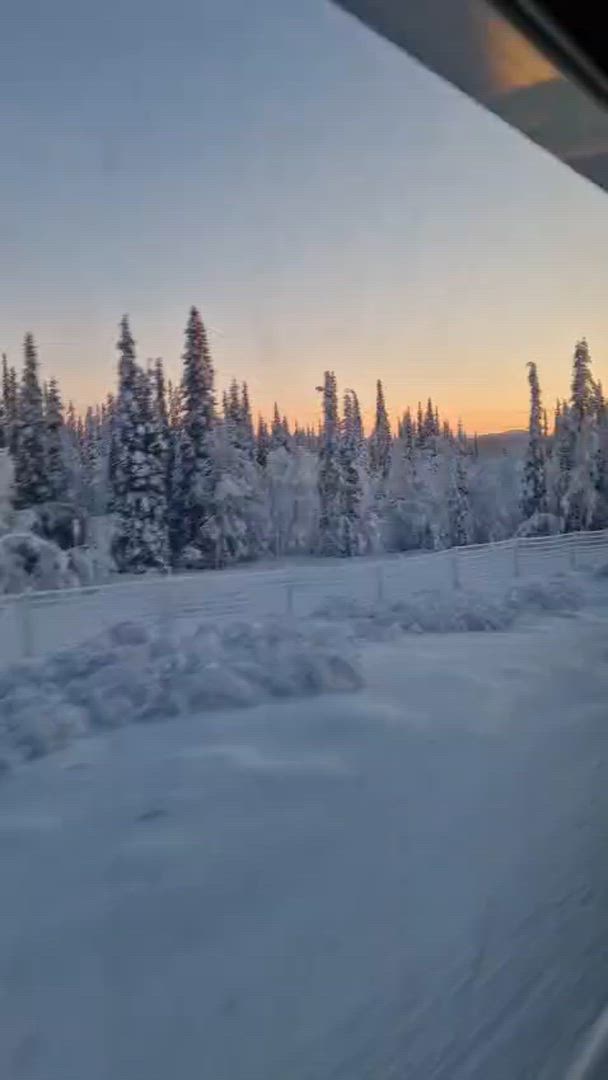 Laponie suédoise : Les aurores boréales customer review video