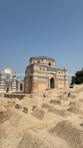 Trouvez votre circuit idéal au Pakistan. Nous avons 264 aventures à vous proposer au Pakistan entre une journée et 60 jours.