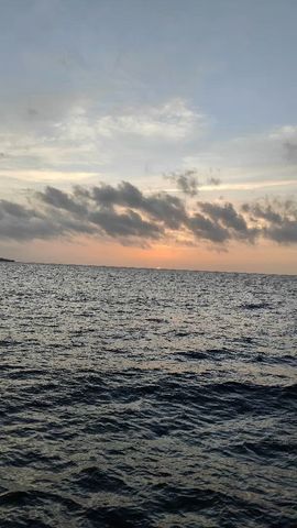 Grèce : visite des îles avec repas barbecue et boissons à bord d\'un catamaran circuit