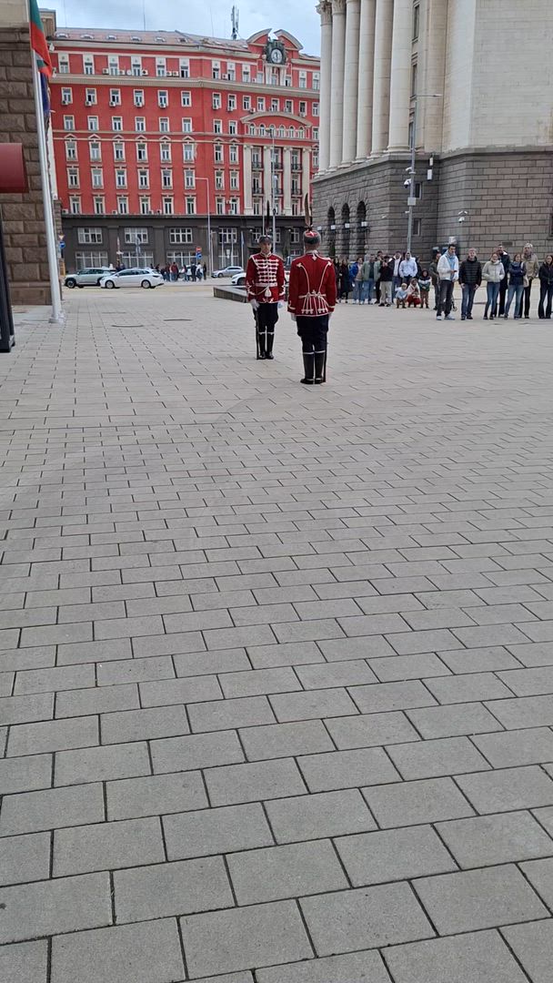 Have you ever wanted to walk through the old streets of Rome, hike the Swiss Alps, or explore the old parts of Vienna? How about Paris, Florence, or Amsterdam? Our Europe tours mix famous sights and local experiences, and expert guides bring each place to life. Are you ready for an unforgettable European adventure?