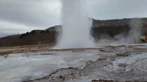 Trouvez votre circuit idéal en Islande. Nous avons 399 aventures à vous proposer en Islande entre 2 et 29 jours. Le mois le plus apprécié pour s'y rendre est août, c'est-à-dire le mois qui compte le plus grand nombre de départs.