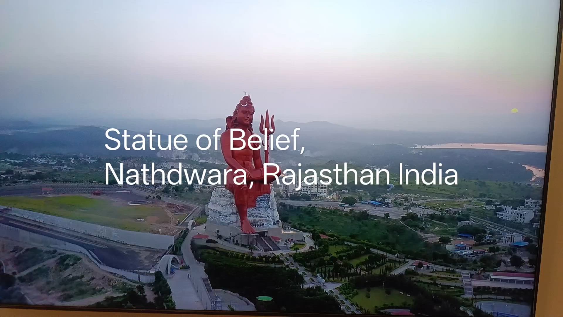 Taj Mahal et Rajasthan avec séjour royal dans des châteaux customer review video