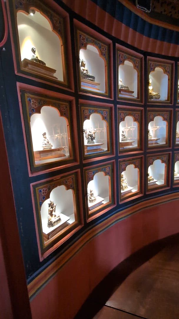 Trek au lever du soleil à Ghorepani Poon Hill customer review video