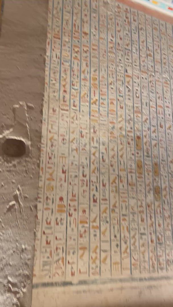 Vídeo de reseña del cliente sobre 4 días y 3 noches en un crucero 5 estrellas por el Nilo desde Asuán a Lúxor