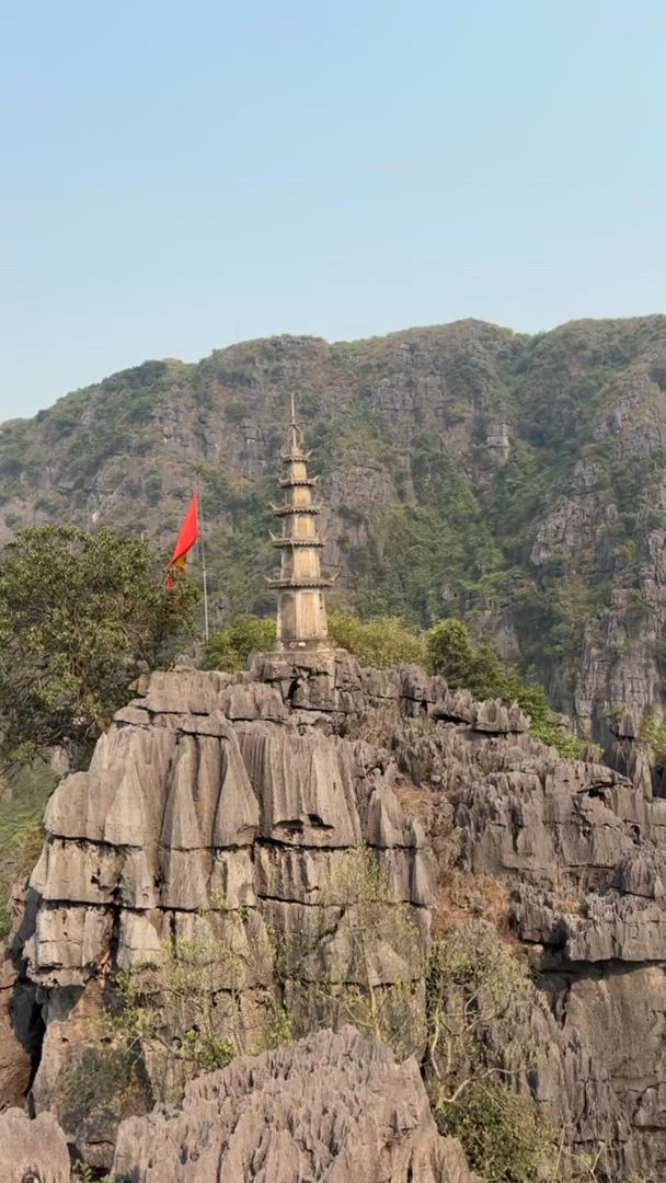 Vídeo de reseña del cliente sobre Vietnam para principiantes: El perfecto viaje introductorio de 7 días con Up Travel Vietnam