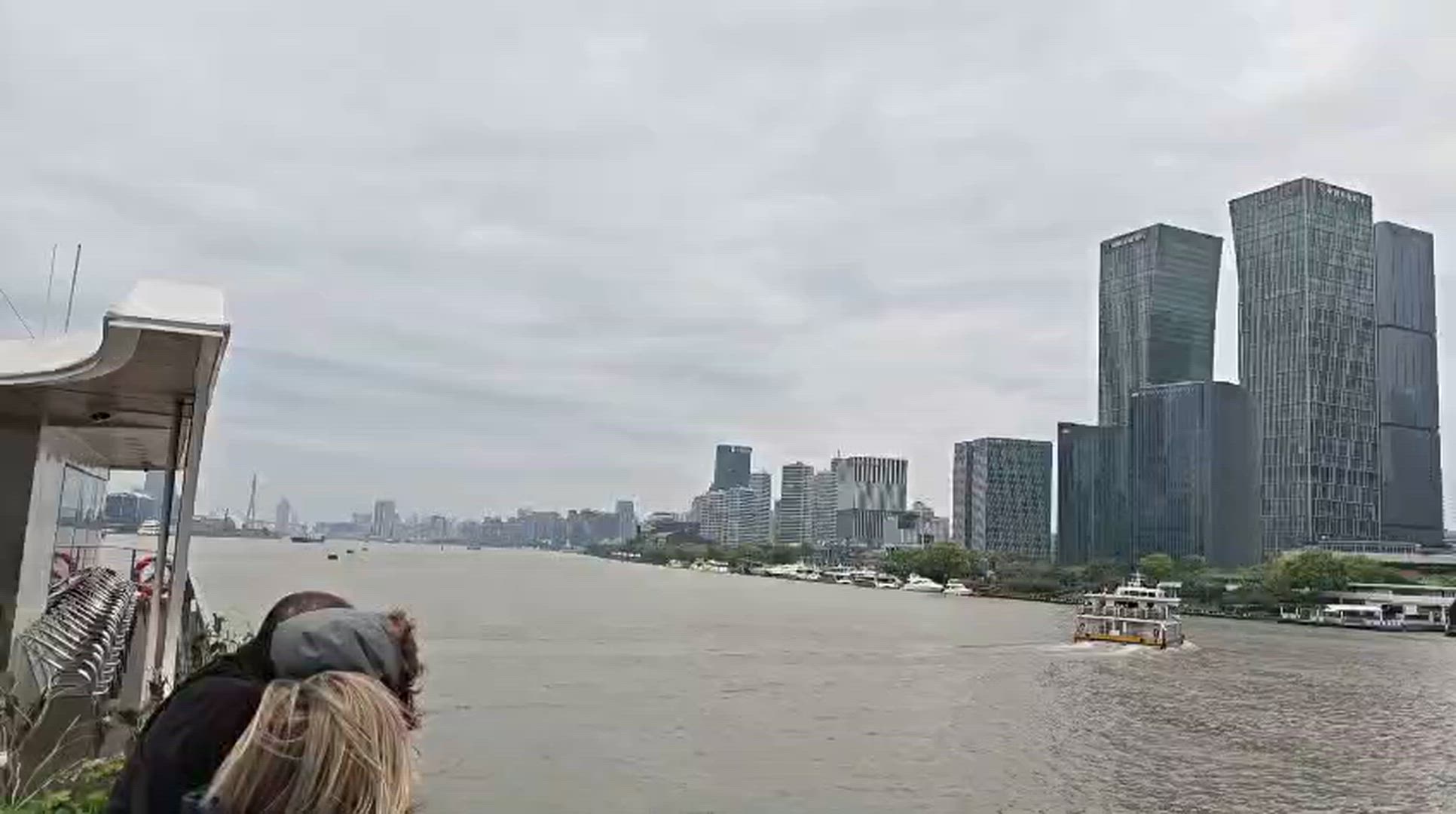 Customized 8 Days Luxury China Family Tour with 5-star Hotels, Private Guide & Driver customer review video 