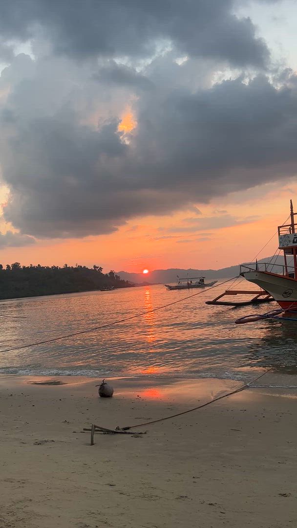 Vídeo de reseña del cliente sobre Clásico del Oeste de Filipinas 14 días - One Life Adventures