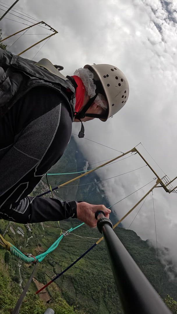 8 jours au cœur de l'Équateur : Des montagnes aux sources d'eau chaude customer review video
