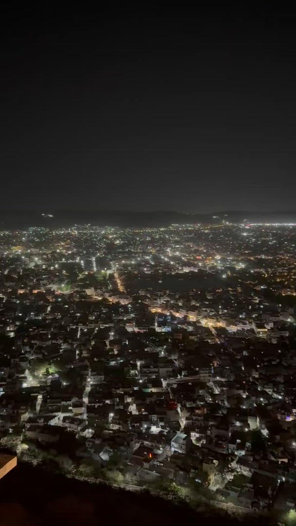 Vídeo de reseña del cliente sobre Viaje de 12 días al Triángulo de Oro con Udaipur y Safari con Tigres