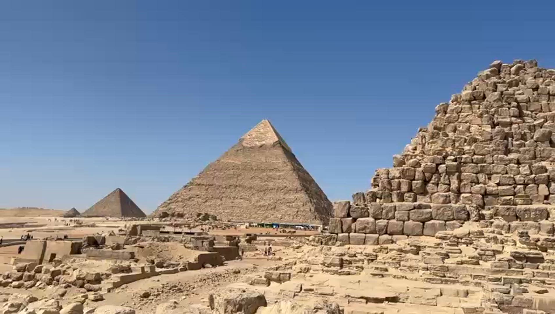 Vídeo de reseña del cliente sobre Antiguas Maravillas de Egipto: 14 días (Pirámides y GEM- Alejandría- Desierto Blanco - Crucero por el Nilo-Hurghada ) vuelo nacional