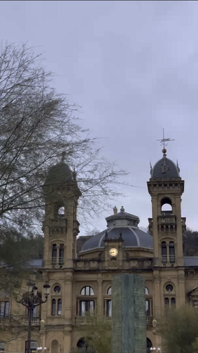 Spain is a place that awakens your senses in the most delightful way. Where to start? Bustling Madrid is a must-visit, or Seville’s stunning Santa Cruz Quarter. How about Gaudí’s surreal creations in Barcelona or the Moorish magic of Granada’s Alhambra? Food lovers, don’t miss out on tapas, paella in Valencia, slices of jamón, and churros dipped in chocolate. Your Spanish adventure awaits!