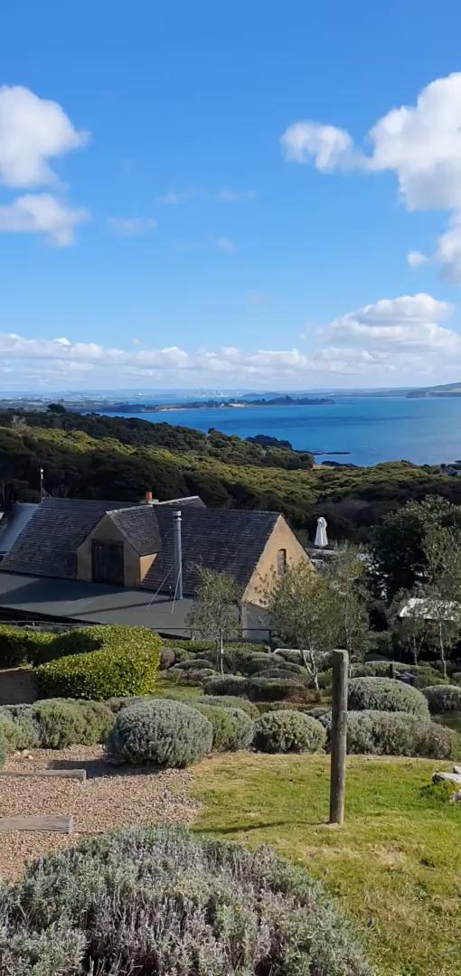 LOTR fan? You have to explore Hobbiton's movie set or gliding through Waitomo's glowworm caves. New Zealand's North Island calls with Auckland's harbors, Rotorua's geothermal wonders, Tongariro's volcanic crossing, and Maori cultural experiences. Dig your own hot pool and sail across Lake Taupo. This is wild like nowhere else.