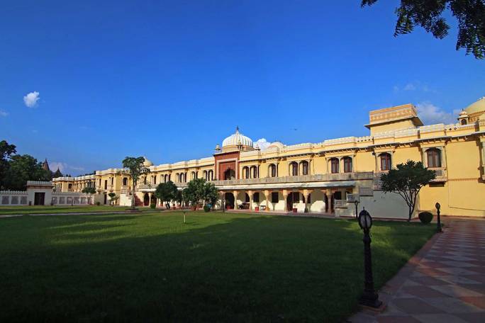 Hotel Amar Mahal or similar - Orchha