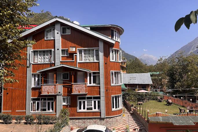 Hotel Bombay Palace or similar - Pahalgam