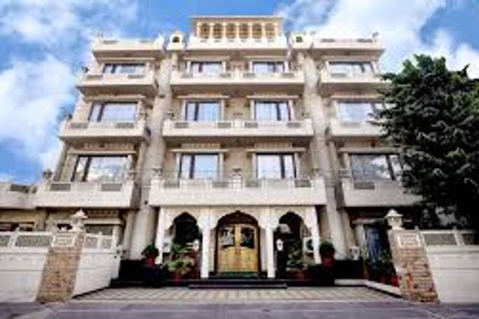 Front elevation of Jaipur hotel 