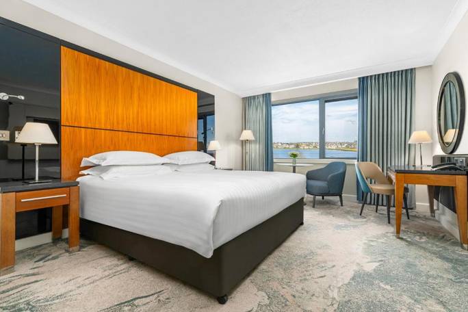 The Galmont Hotel & Spa overlooks Galway Bay and is just 200 metres from Eyre Square. It has an award-winning restaurant, Spirit One Spa and Energize fitness and leisure.