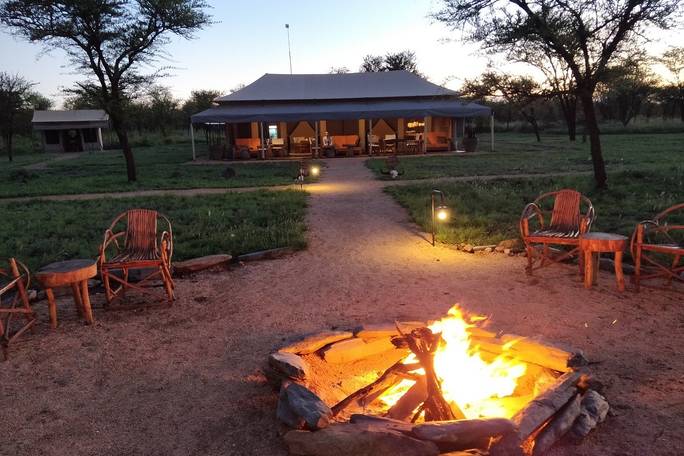 Kon Tiki Serengeti Tented Camp