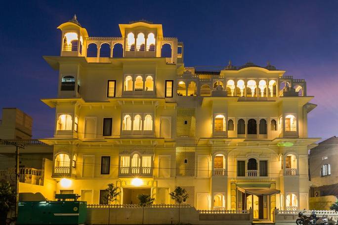 Hotel Amar Kothi or similar - Udaipur