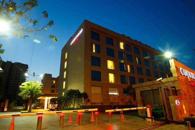 Hotel Courtyard by Marriott or similar - Agra