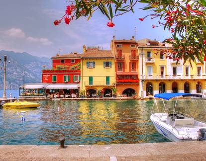 The Magic of the Italian Lakes by Cosmos with 128 Tour Reviews (Code ...