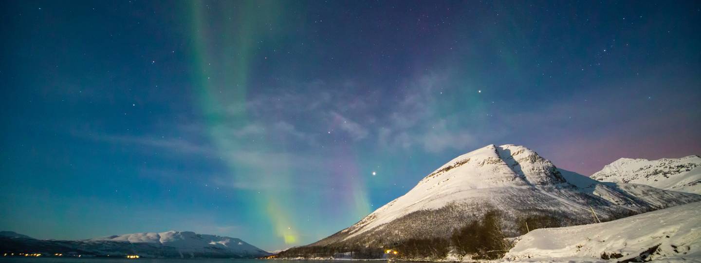 10 Best Northern Lights Tours in December 2025 TourRadar