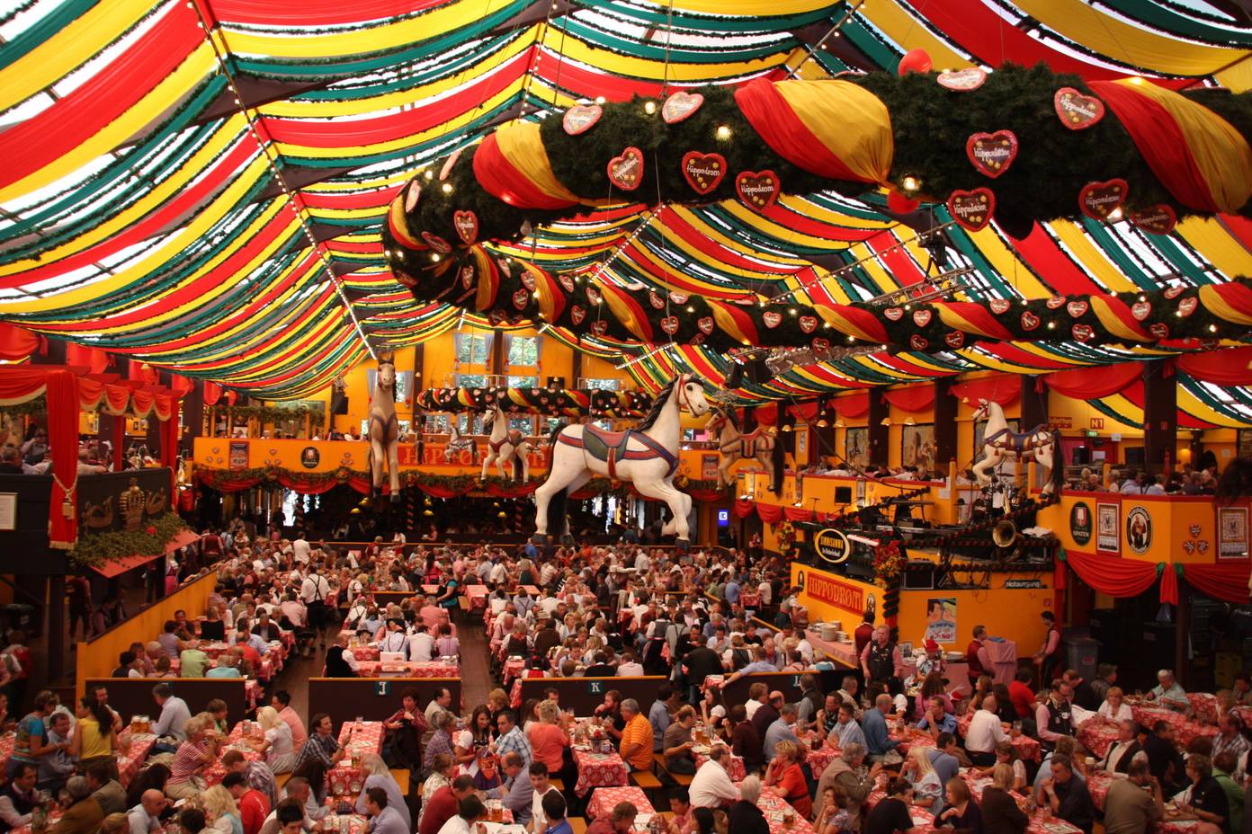 10 Best Oktoberfest Tours & Trips 2024/2025 TourRadar