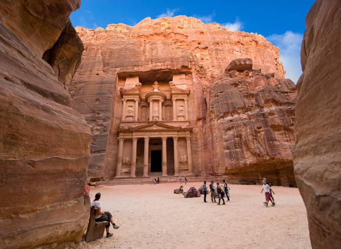 Group of tourists ready to explore the Lost City of Petra in Jordan