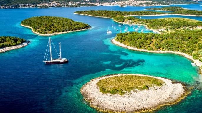 The Best Croatia Tours & Vacation Packages 2021/2022 - TourRadar