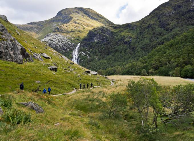 Hiking, trekking and walking organized adventures on TourRadar are sustainable