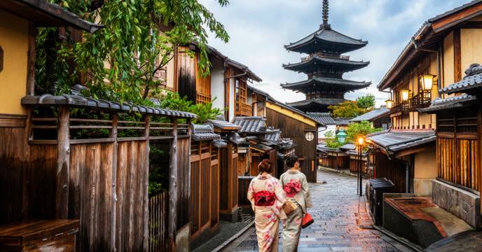 Geisha walking in the historic Gion district in Kyoto