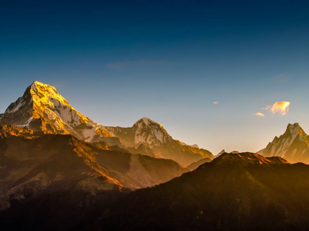 nepal trekking companies