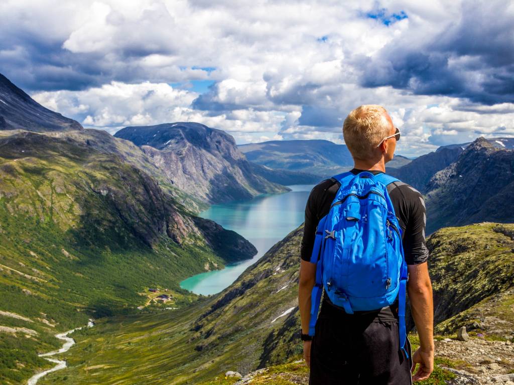 Last minute backpacking trips best sale