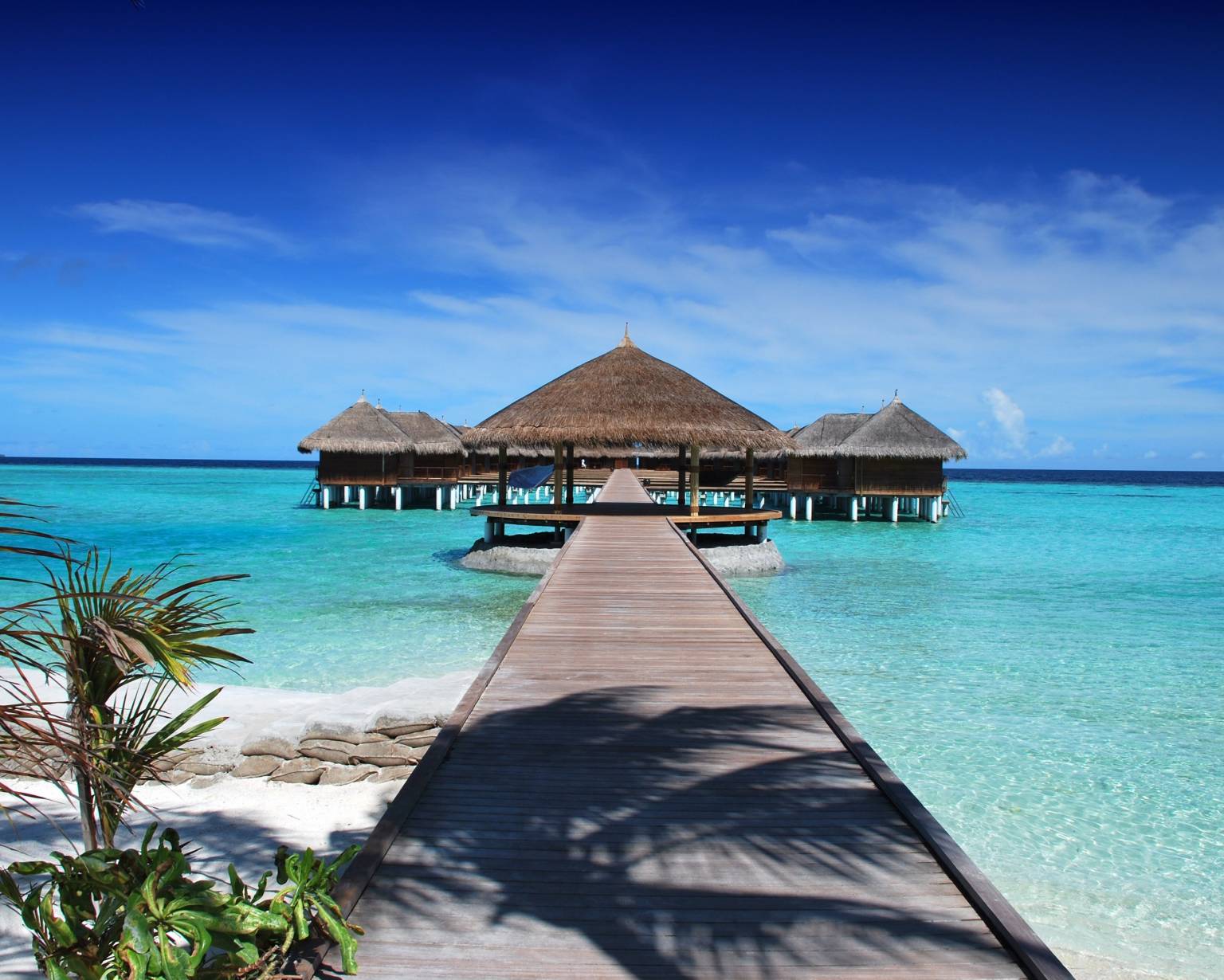 can i visit maldives in september