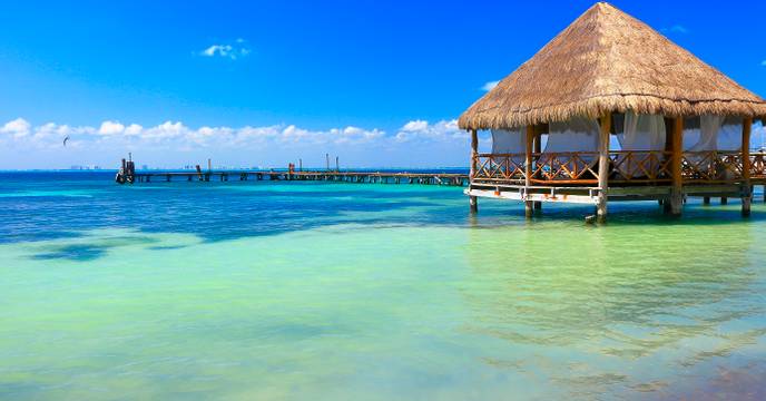 beach hut in cancun