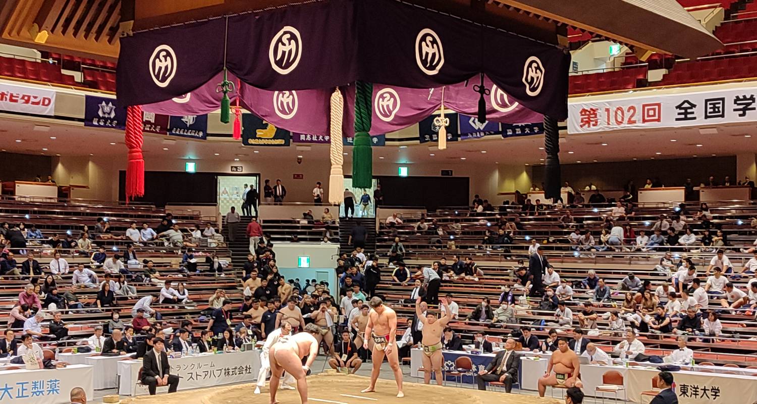 Sumo wrestling in Tokyo to Kyoto travel