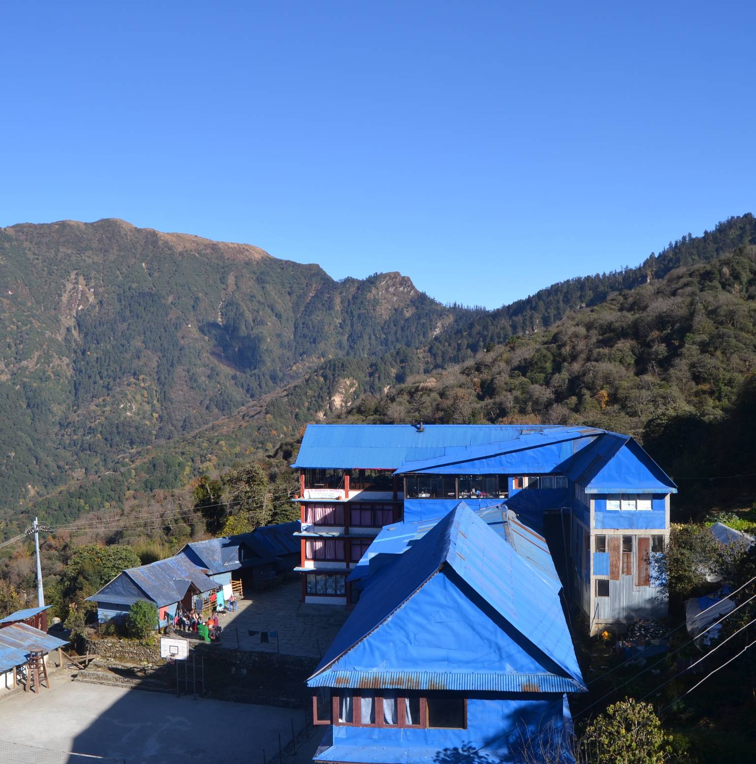Trek from Tikhedhunga to Ghorepani (2,860m)  - 6 hours — Tikhedhungga