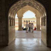 Profitez de la fête des couleurs (Holi) et explorez le Triangle d