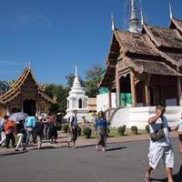 Experience real Bangkok and Chiang mai , Small Group traveler photo #1