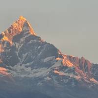 Nepal : Temples, Hamlets & a sneek peek at The Mt Everest traveler photo #1