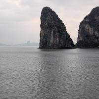 1-TAG Ha Long Bay Kreuzfahrt, Kajakfahren, Schwimmen, MitTagessen, Bus - Titov Insel, Luon Höhle und Sung Sot Höhle Reise-Foto #1